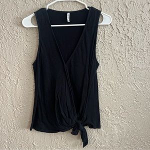 ❤️ Z Supply Black Sleeveless Wrap Tie Front Tank Top